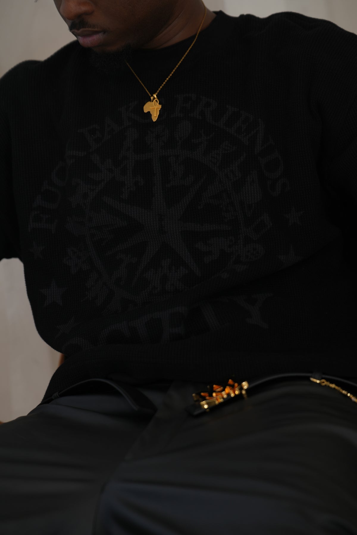 Longsleeve - Midnight Black